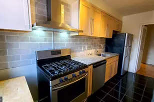 2601 Pennsylvania Ave, Philadelphia, PA 19130 - Photo 12