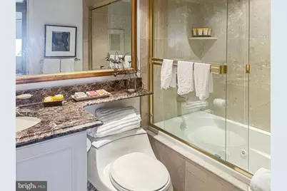 2020 Walnut Street #29K, Philadelphia, PA 19103 - Photo 6