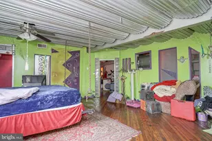 2416 E Sergeant St, Philadelphia, PA 19125 - Photo 10