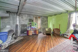 2416 E Sergeant St, Philadelphia, PA 19125 - Photo 14