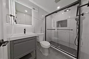 1307 N Randolph St, Philadelphia, PA 19122 - Photo 6