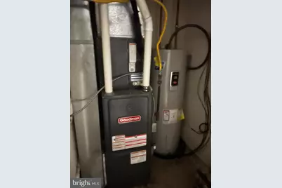 2246 N 12th Street, Philadelphia, PA 19133 - Photo 12