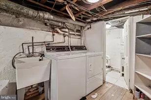 2415 Sharswood St, Philadelphia, PA 19121 - Photo 24