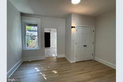 2426 S Millick Street, Philadelphia, PA 19142 - Photo 8