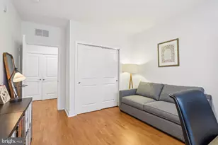 600 S 24th St, Philadelphia, PA 19146 - Photo 18