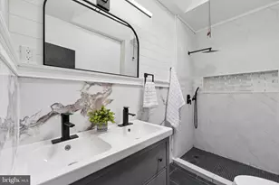 1644 S 26th St, Philadelphia, PA 19145 - Photo 22