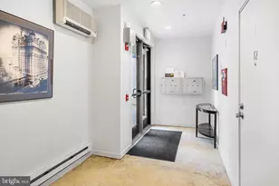 712 N 2nd St, Philadelphia, PA 19123 - Photo 30