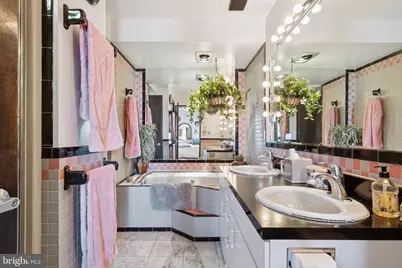 315 N Front Street #315, Philadelphia, PA 19106 - Photo 8
