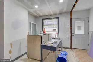 1912 N 2nd St, Philadelphia, PA 19122 - Photo 6