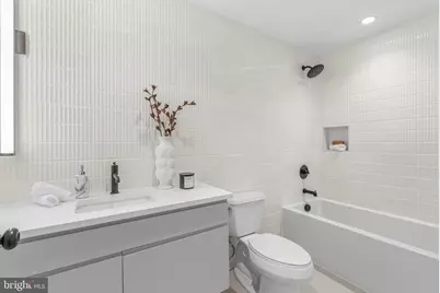 635 N 7th Street #H2A, Philadelphia, PA 19123 - Photo 12