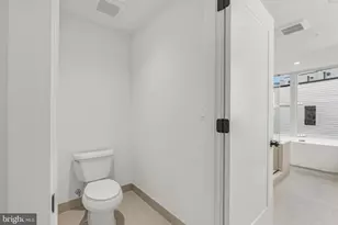 660 Fairmount Ave, Philadelphia, PA 19123 - Photo 16