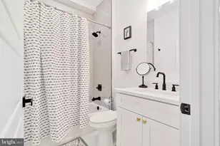 1735 S 23rd St, Philadelphia, PA 19145 - Photo 118