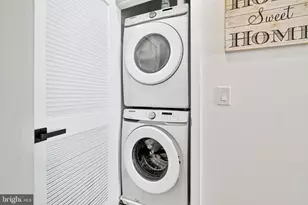 1735 S 23rd St, Philadelphia, PA 19145 - Photo 86