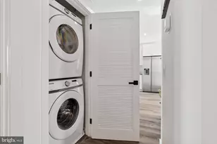 1735 S 23rd St, Philadelphia, PA 19145 - Photo 38