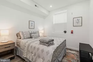 1735 S 23rd St, Philadelphia, PA 19145 - Photo 58