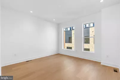 635 N 7th Street #H4B, Philadelphia, PA 19123 - Photo 16