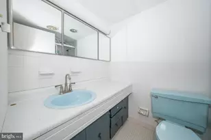 1919 Chestnut St, Philadelphia, PA 19103 - Photo 8