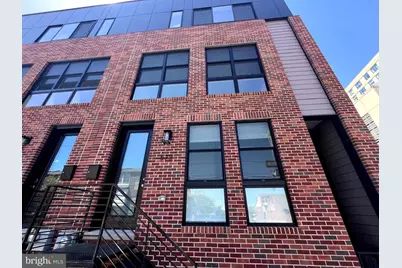 678 N 13th Street, Philadelphia, PA 19123 - Photo 2