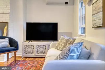 1026 Pine Street, Philadelphia, PA 19107 - Photo 8