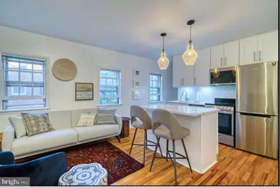 1026 Pine Street, Philadelphia, PA 19107 - Photo 4