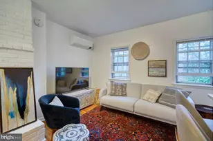 1026 Pine St, Philadelphia, PA 19107 - Photo 6