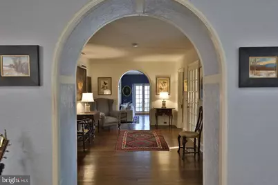 8401 Saint Martins Lane, Philadelphia, PA 19118 - Photo 10