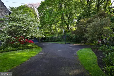 8401 Saint Martins Lane, Philadelphia, PA 19118 - Photo 46