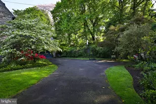 8401 St Martins Ln, Philadelphia, PA 19118 - Photo 46