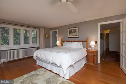 8401 Saint Martins Lane, Philadelphia, PA 19118 - Photo 34