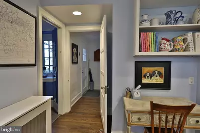 8401 Saint Martins Lane, Philadelphia, PA 19118 - Photo 16