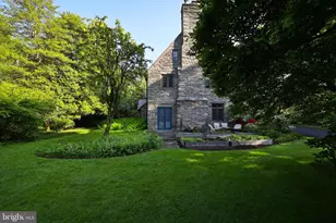 8401 St Martins Ln, Philadelphia, PA 19118 - Photo 44