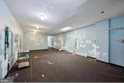 37 S 60th St, Philadelphia, PA 19139 - Photo 6