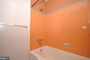 8035 Pine Rd, Philadelphia, PA 19111 - Photo 14