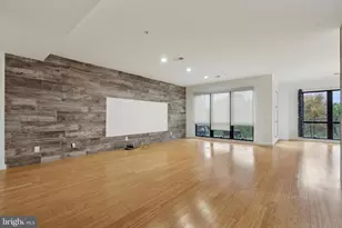 934 N 3rd St, Philadelphia, PA 19123 - Photo 2