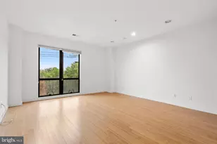 934 N 3rd St, Philadelphia, PA 19123 - Photo 18