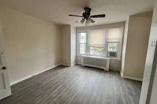 426 W Fisher Ave, Philadelphia, PA 19120 - Photo 4