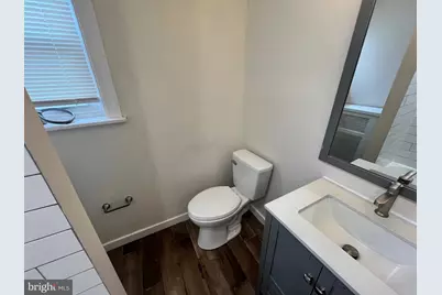 426 W Fisher Avenue, Philadelphia, PA 19120 - Photo 8