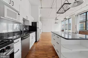 314 N 12th St, Philadelphia, PA 19107 - Photo 14