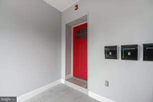 1156 S 52nd St, Philadelphia, PA 19143 - Photo 2