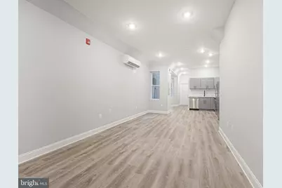 1156 S 52nd Street, Philadelphia, PA 19143 - Photo 4