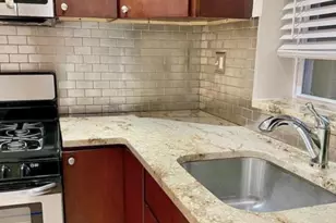 2531 S Warnock St, Philadelphia, PA 19148 - Photo 10