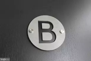 755 N Capitol St, Philadelphia, PA 19130 - Photo 12