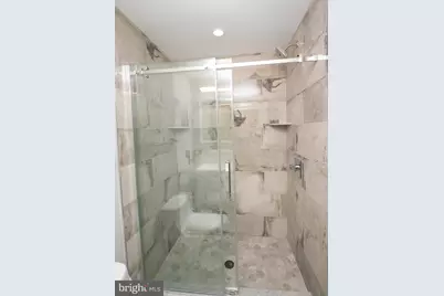 755 N Capitol Street, Philadelphia, PA 19130 - Photo 30