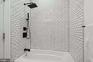 1825 Ginnodo St, Philadelphia, PA 19130 - Photo 26