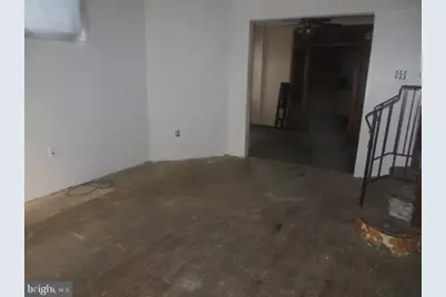 527 E Chelten Avenue, Philadelphia, PA 19144 - Photo 2