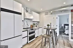 1612 Cambridge St, Philadelphia, PA 19130 - Photo 2