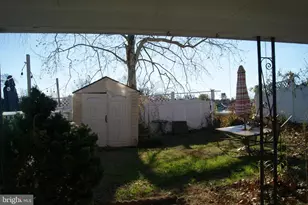 7314 Hill Rd, Philadelphia, PA 19128 - Photo 32