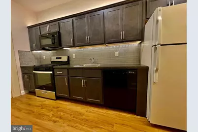 112 N 34th Street #1R, Philadelphia, PA 19104 - Photo 2