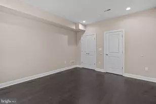 2113 Reed St, Philadelphia, PA 19146 - Photo 24