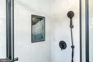 1905 S Alder St, Philadelphia, PA 19148 - Photo 24